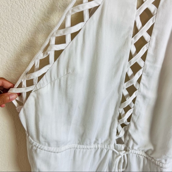 NWT LF Millau Caged Ladder White Drawstring Linen Beach Romper - Picture 5 of 10